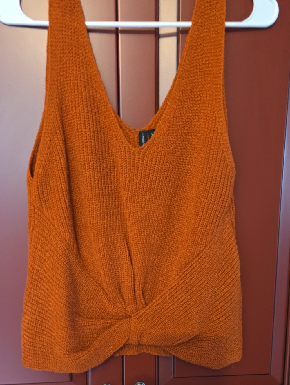 moon & madison Rust Knit Twist-Front Tank